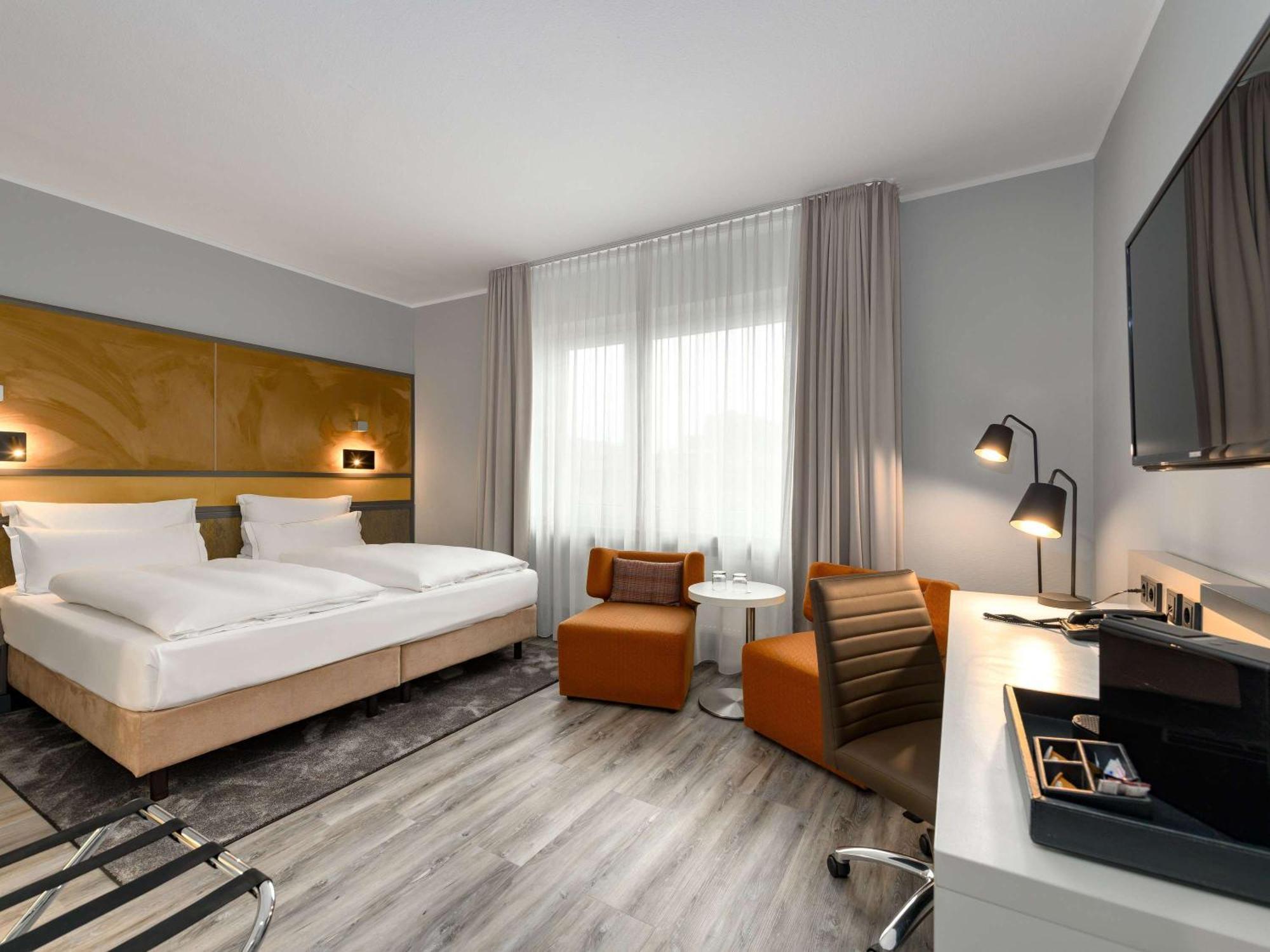 Mercure Hotel Dortmund Centrum Exteriör bild