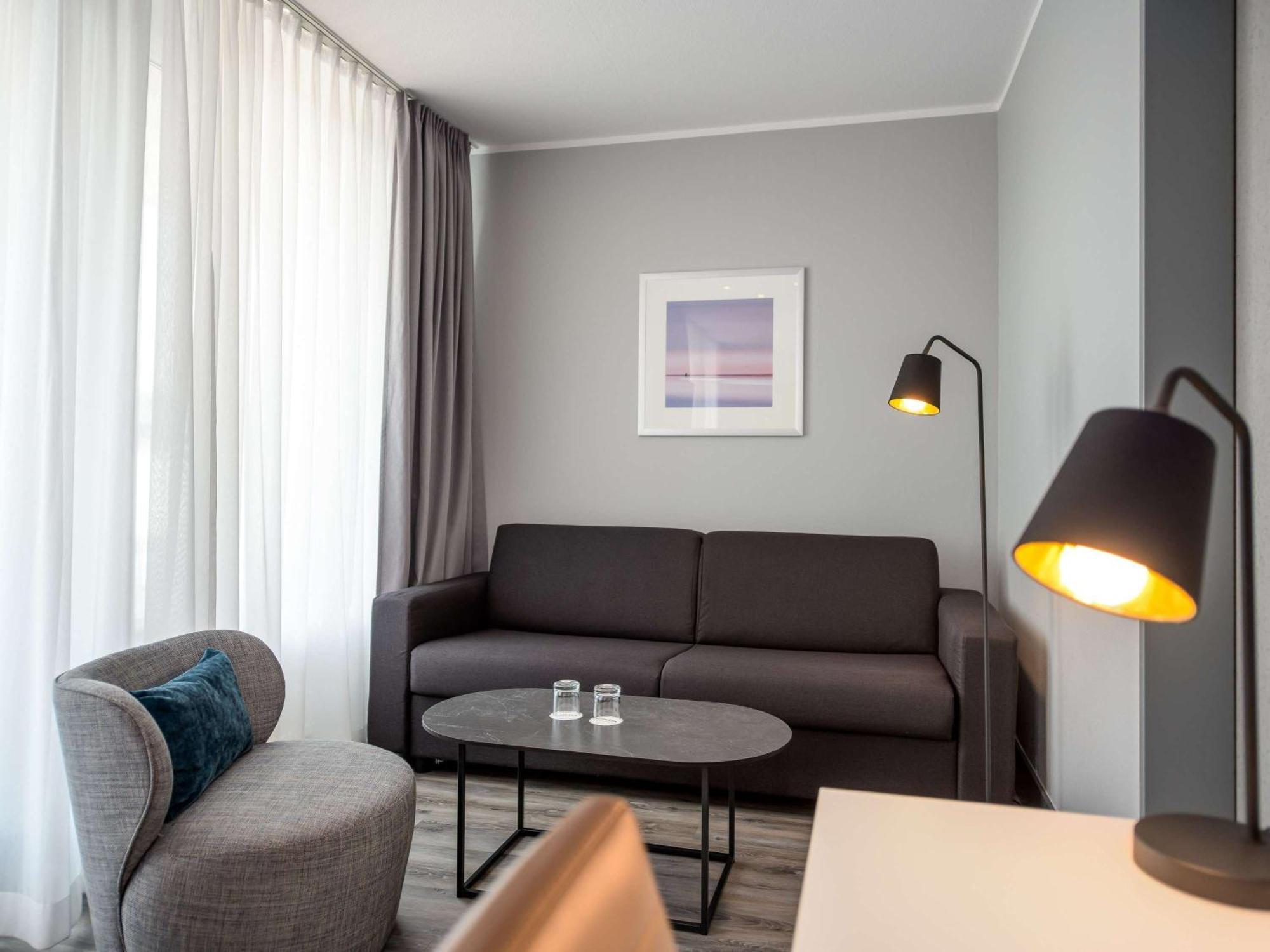 Mercure Hotel Dortmund Centrum Exteriör bild